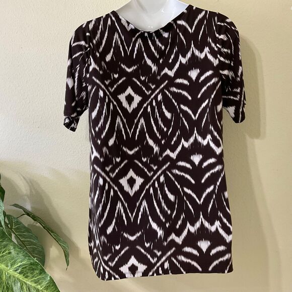 Style & Co pull over Top Women’s plus size 1X Tribal Short Sleeve Scoop Neck - Picture 2 of 10